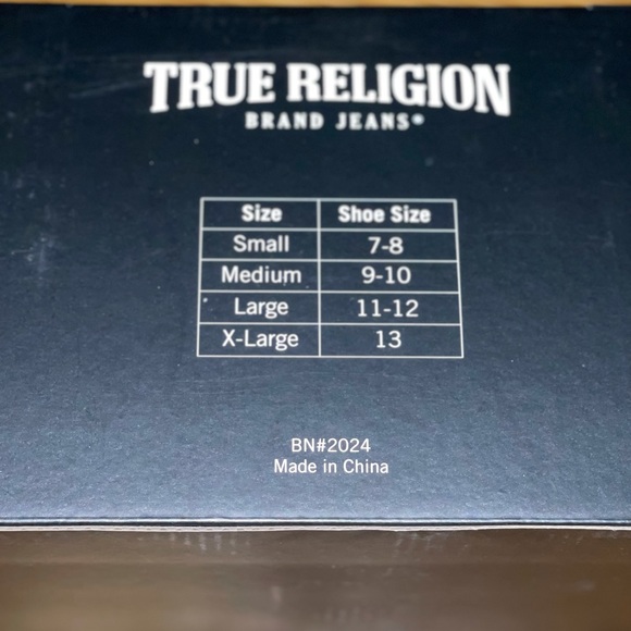 True religion slippers 7-8mens